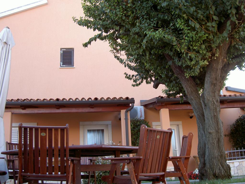 Apartments Kori Funtana Pokój zdjęcie