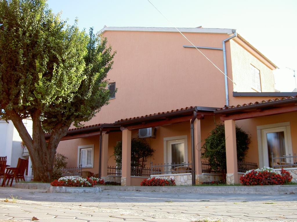 Apartments Kori Funtana Pokój zdjęcie