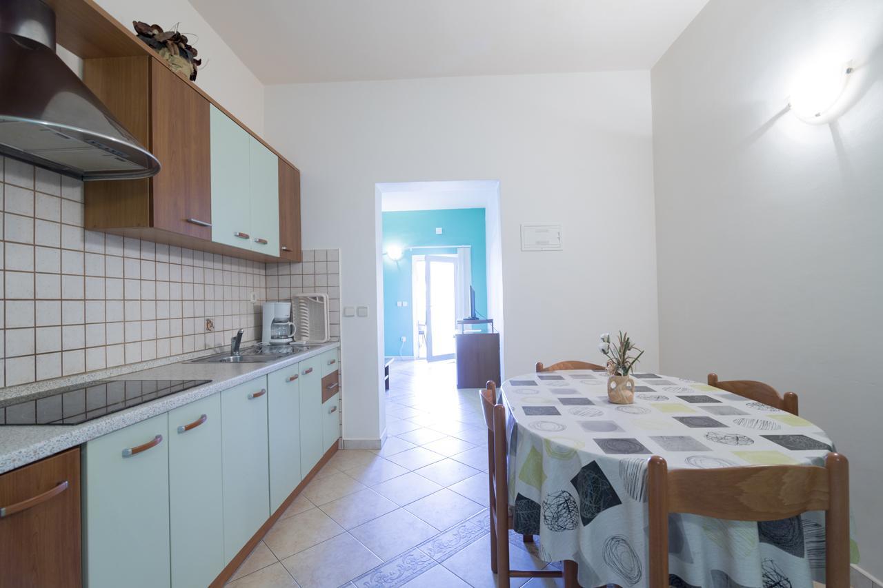 Apartments Kori Funtana Zewnętrze zdjęcie