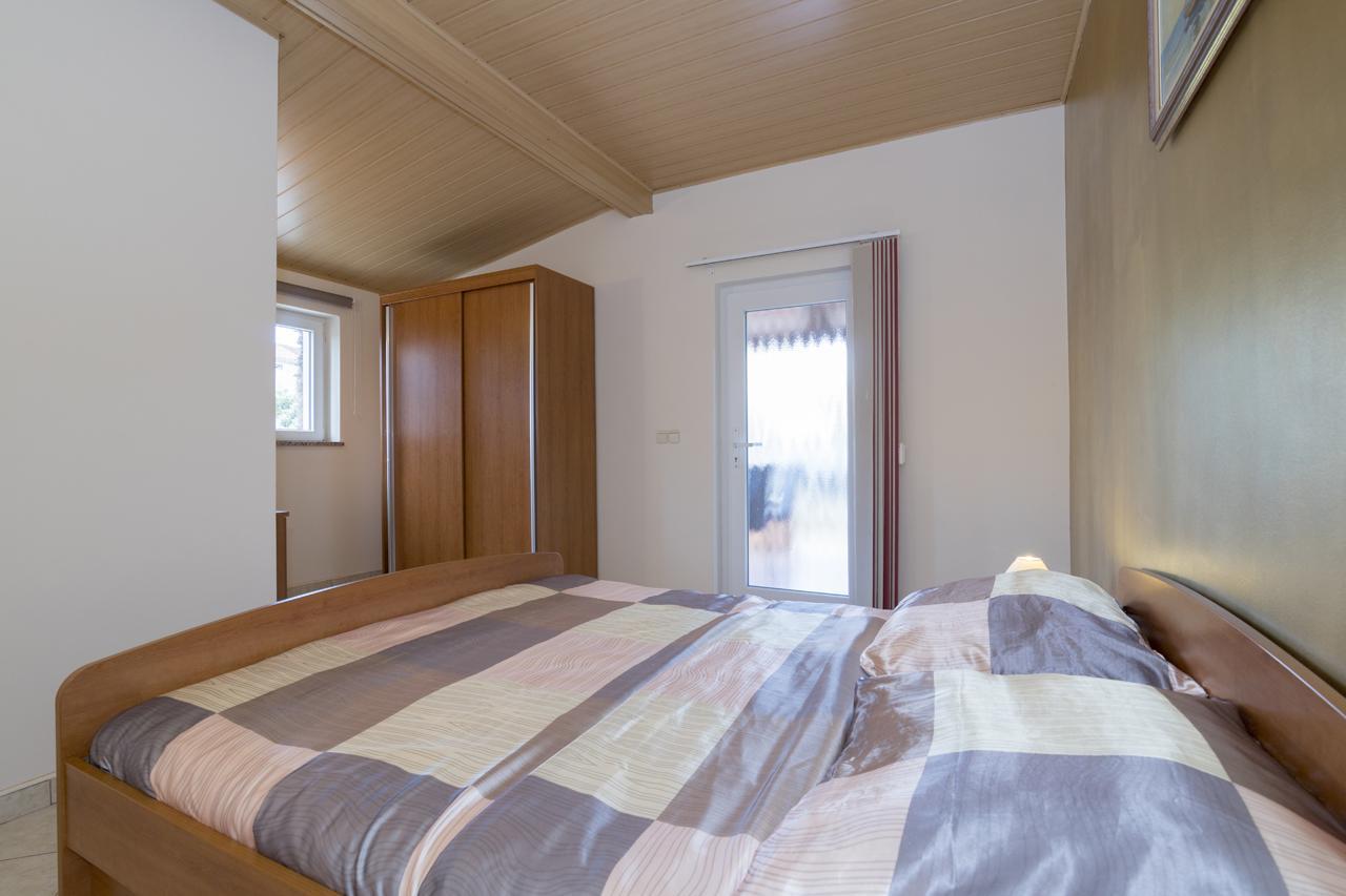 Apartments Kori Funtana Zewnętrze zdjęcie