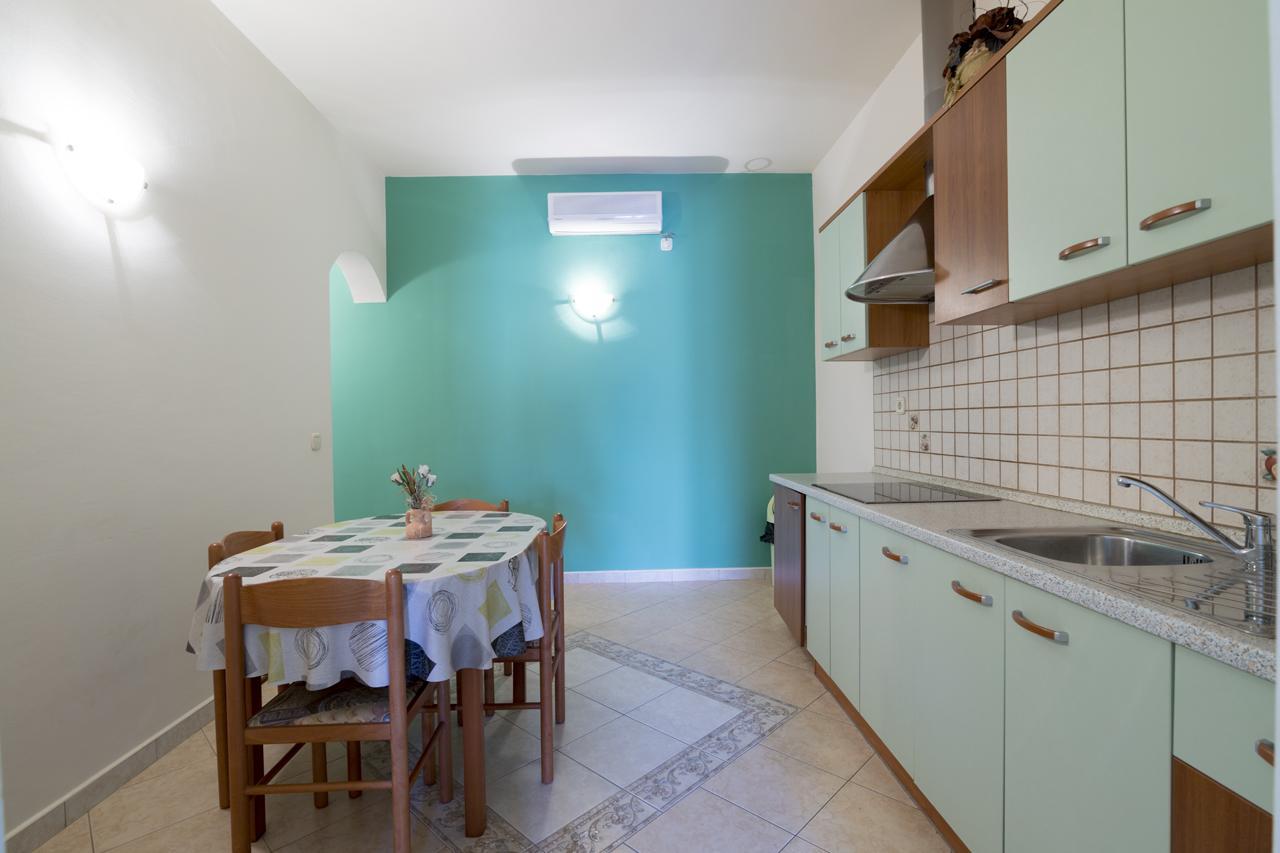 Apartments Kori Funtana Zewnętrze zdjęcie
