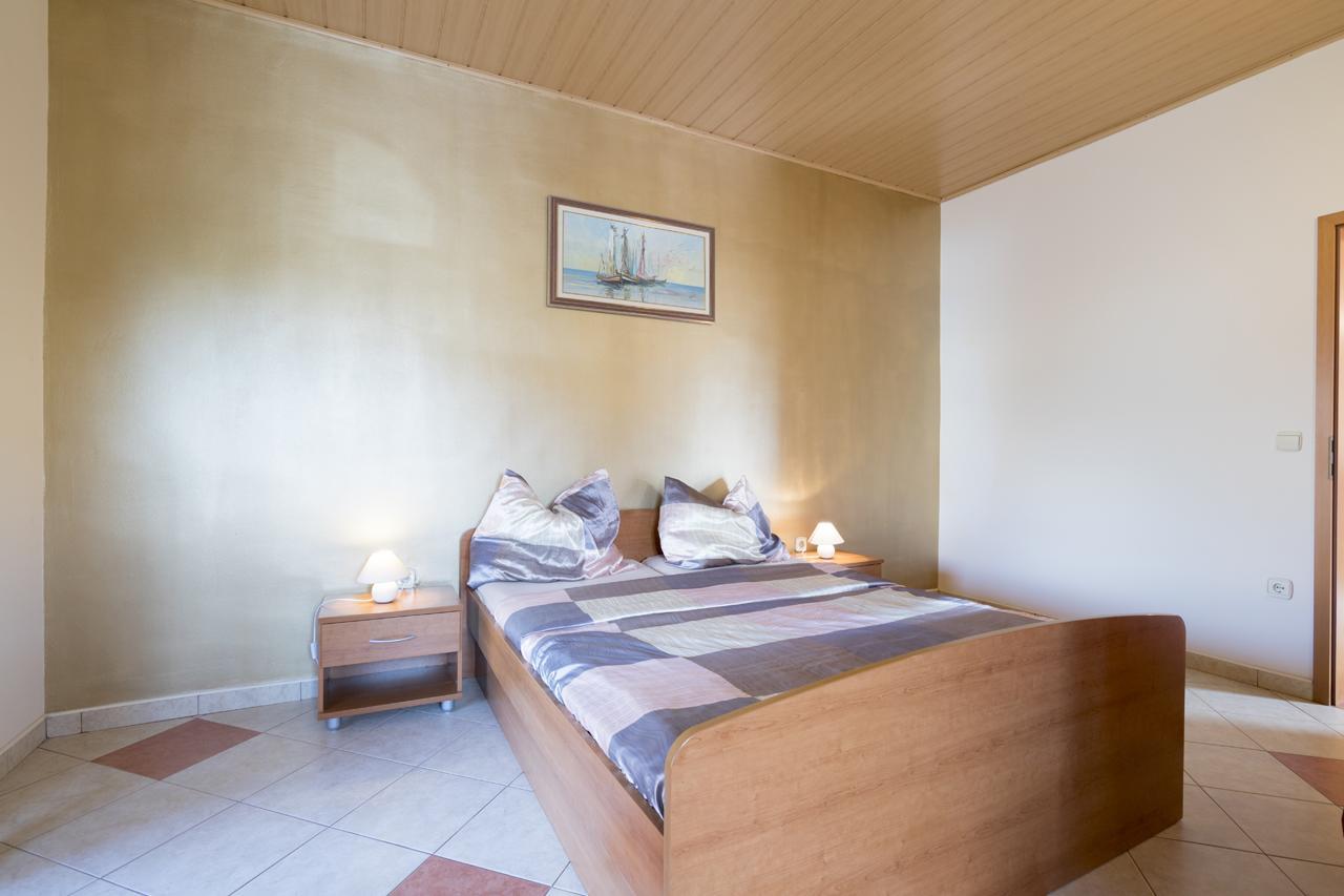 Apartments Kori Funtana Zewnętrze zdjęcie
